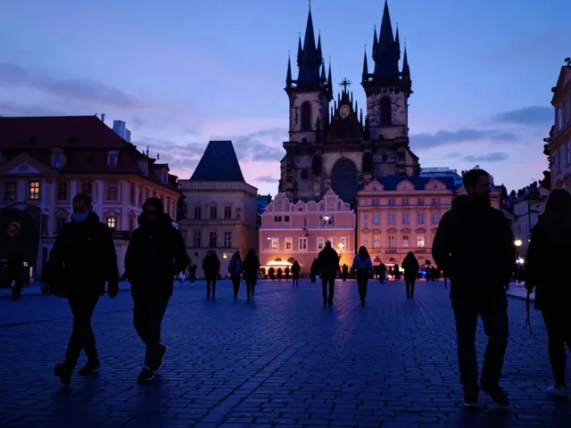 Jak se Praha stala evropskou metropolí erotické masáže: Historie, ceny a realita